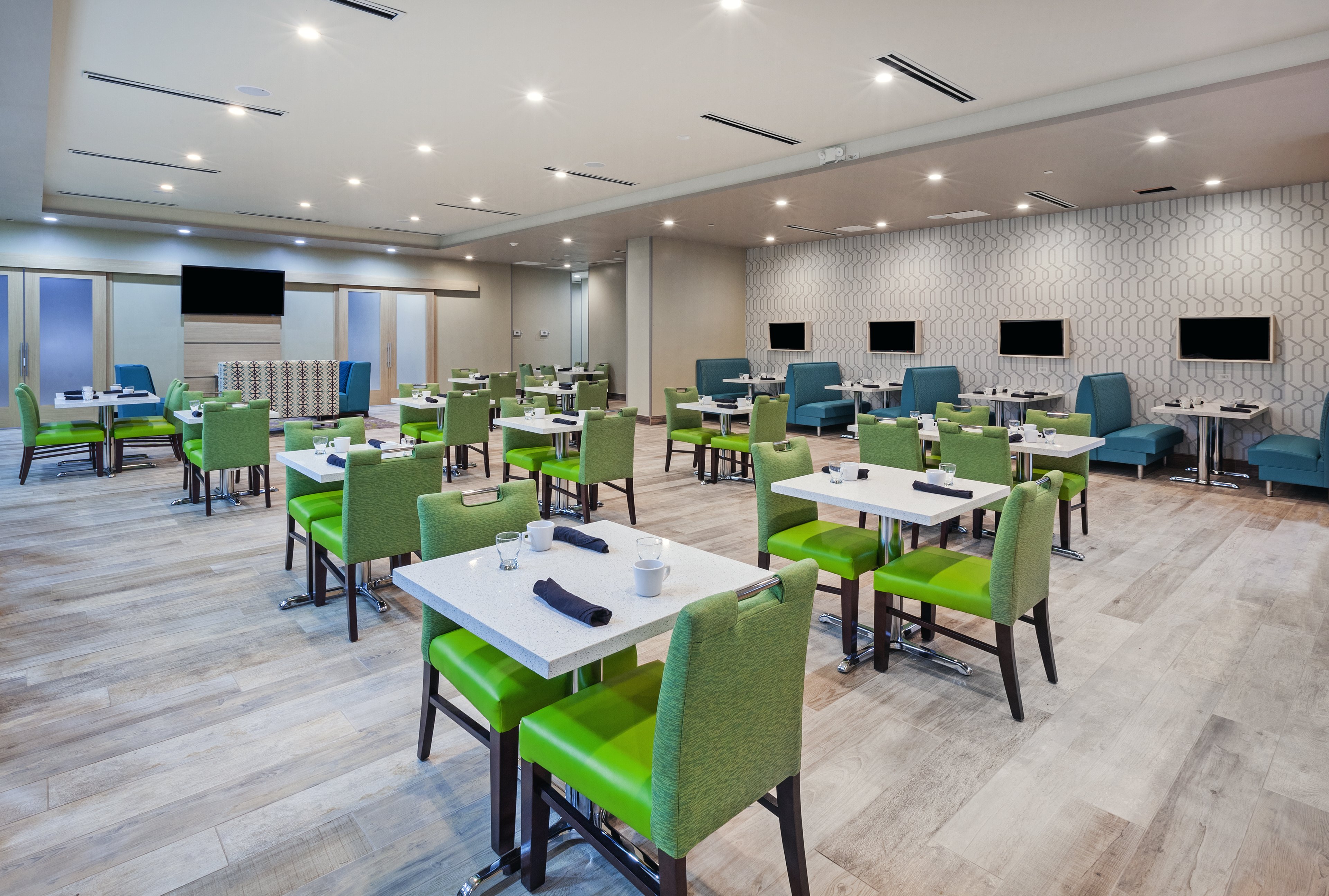 Holiday Inn Amarillo East 20/24