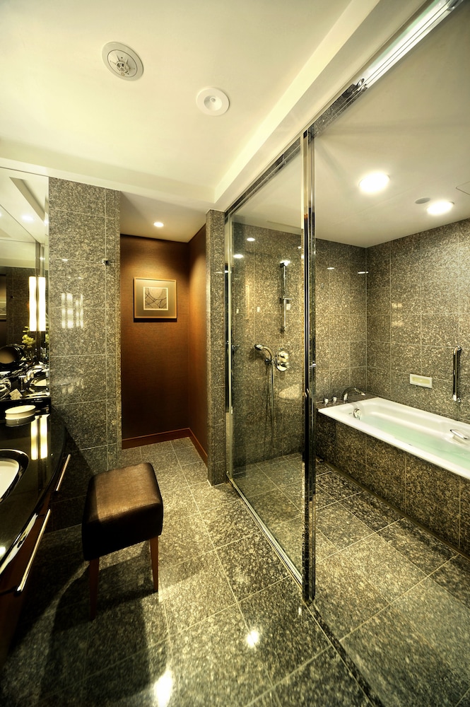 Cerulean Tower Tokyu Hotel, A Pan Pacific Partner Hotel 34/70