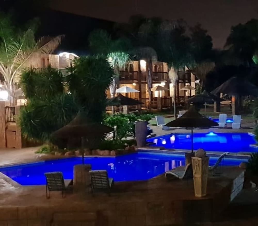 Bushmans Rock Country Lodge 40/50