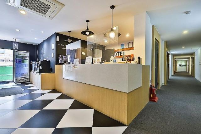 Hotel Vant 6/30