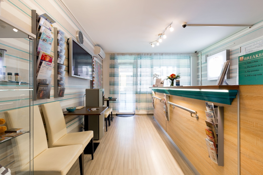 SUN RESORT APARTMENTS 23/33
