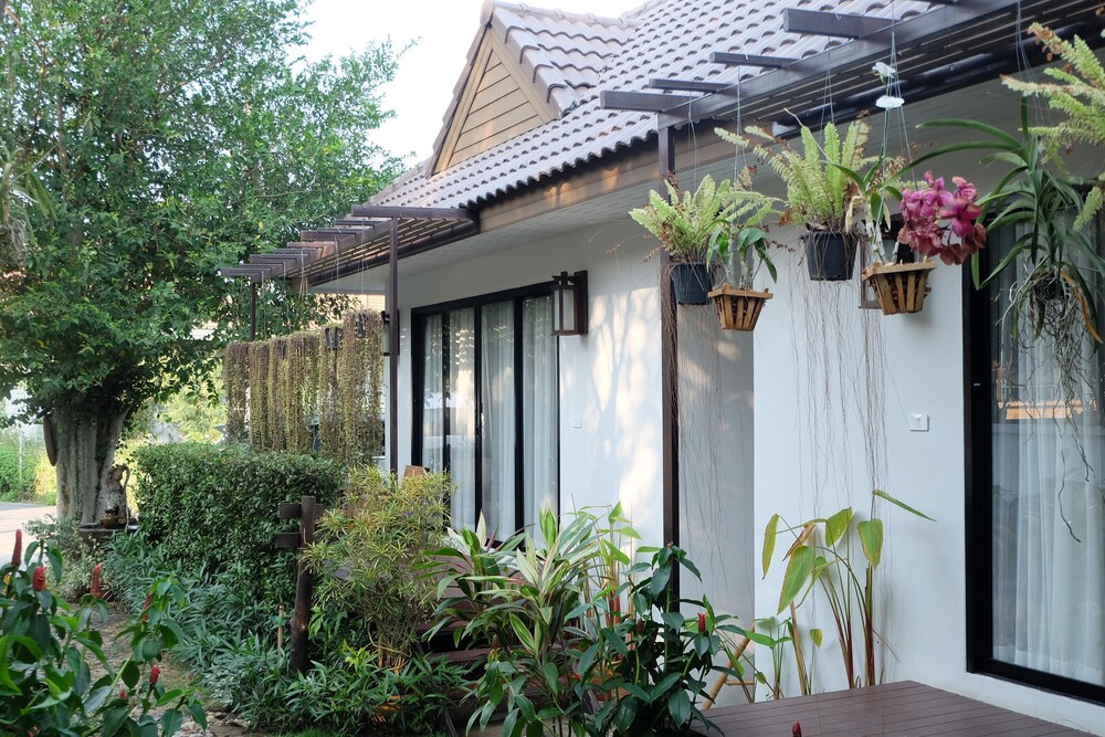 Kittawan Home & Gallery 5/28