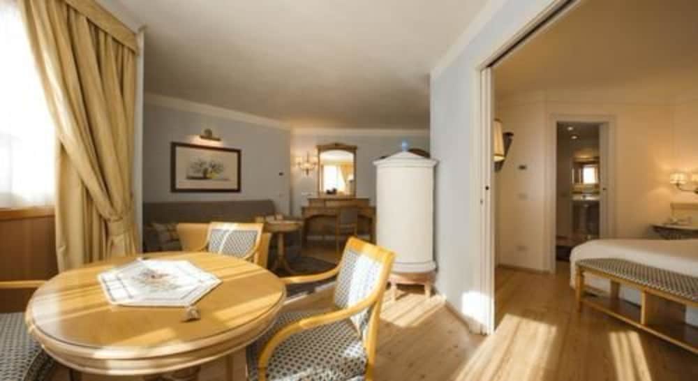 Alpen Suite Hotel 14/48