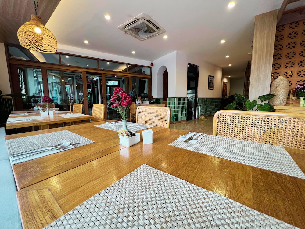Sunday Villa Sirilanna Hotel 11/62