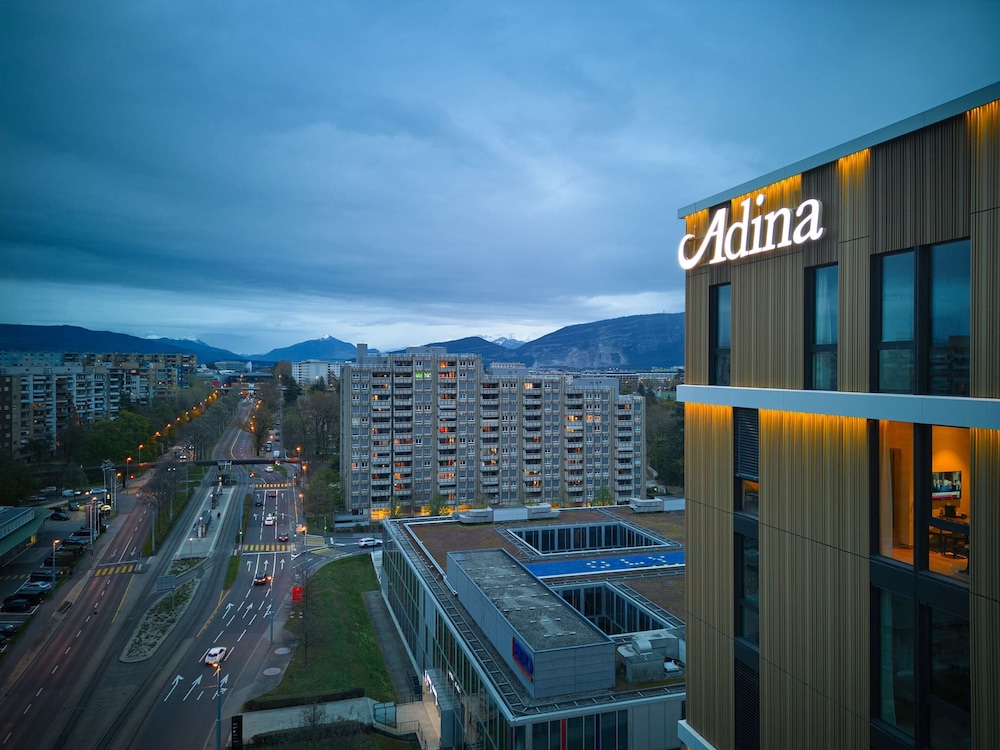 Adina Apartment Hotel Geneva in Vernier