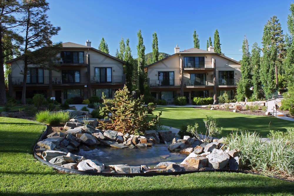 Mountain Lake Lodge 62/68