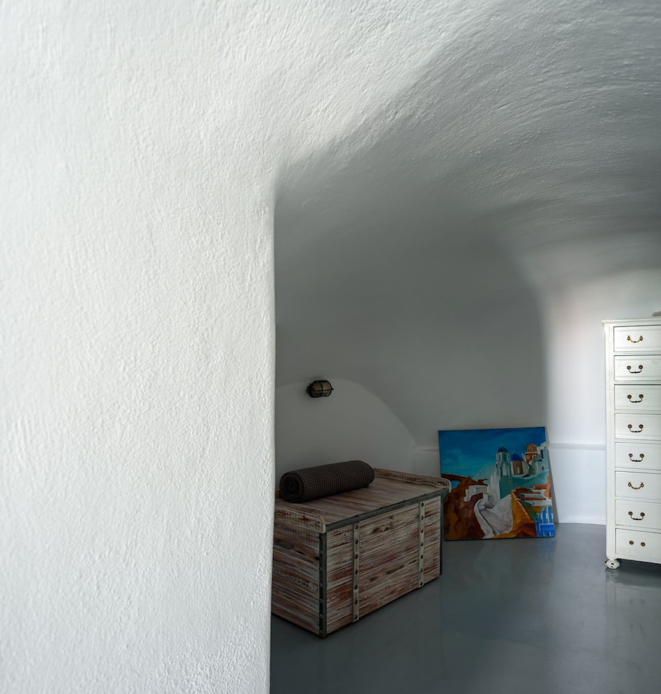 Pegasus Villa 4/50