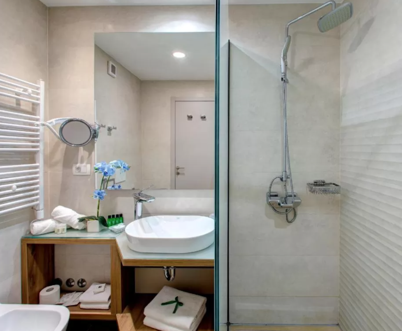 Eden Hotel and Spa 19/21