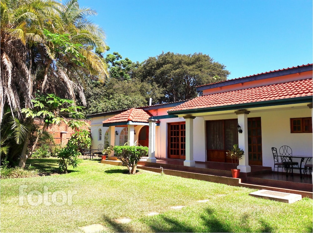 Annies Lodge Lilongwe Area 10 22/26