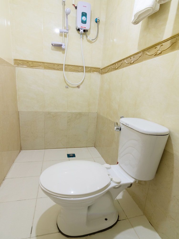 Oyo 431 Apollo 11 Apartelle 22/23
