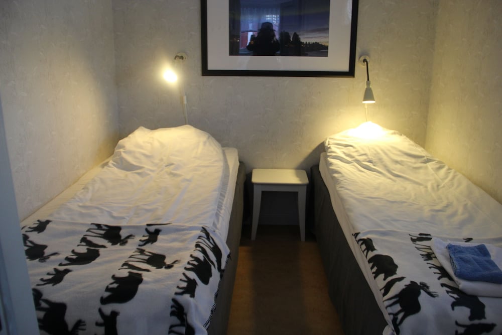 Kukkolaforsen Turist & Konferens 20/50