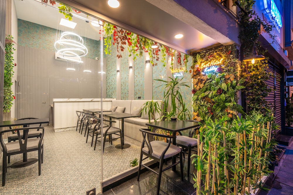 BEST HOTEL KADIKOY 22/30