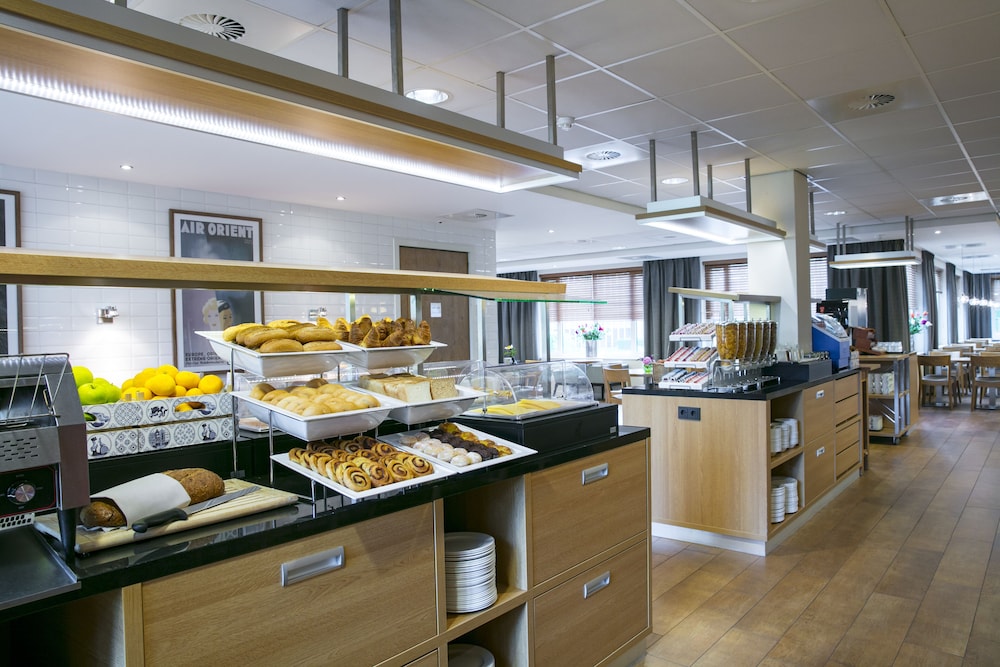 Holiday Inn Express Amsterdam Schiphol 55/61