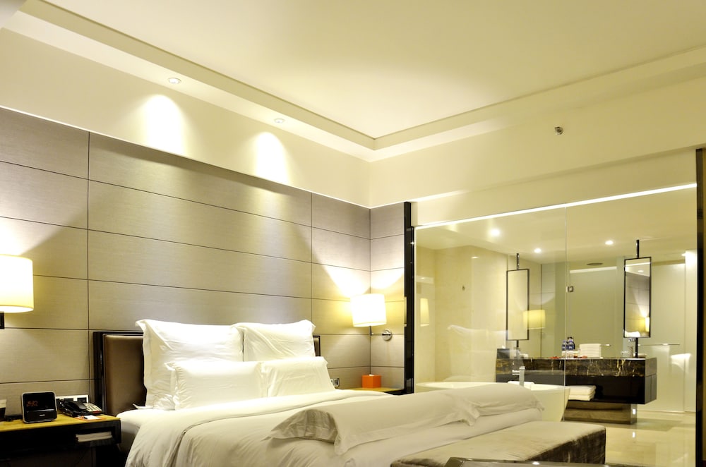 Pullman Dongguan Changan 23/69