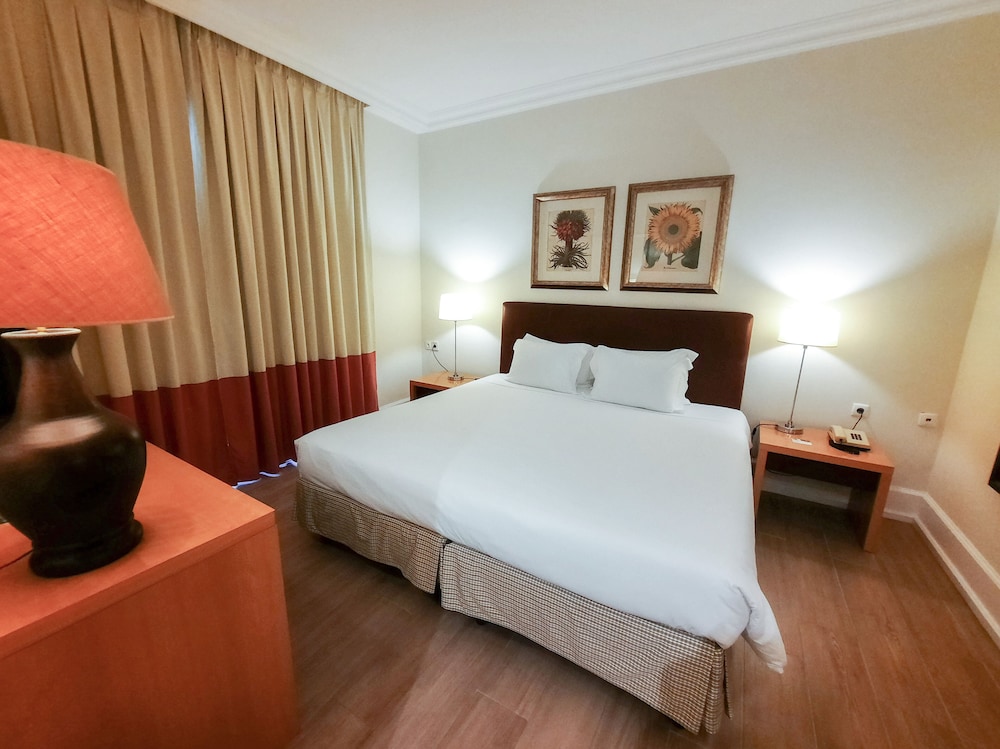Azoris Faial Garden Resort Hotel 12/50