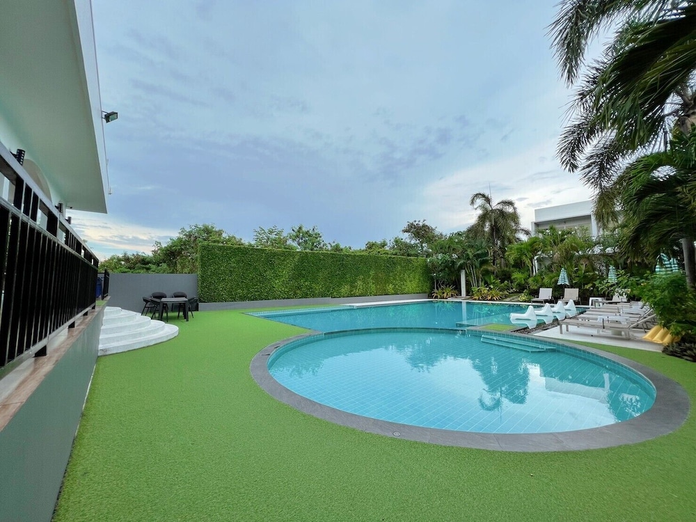 The Serenity Resort 63/70