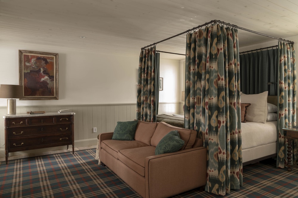 Eleven Experience Scarp Ridge Lodge 21/50