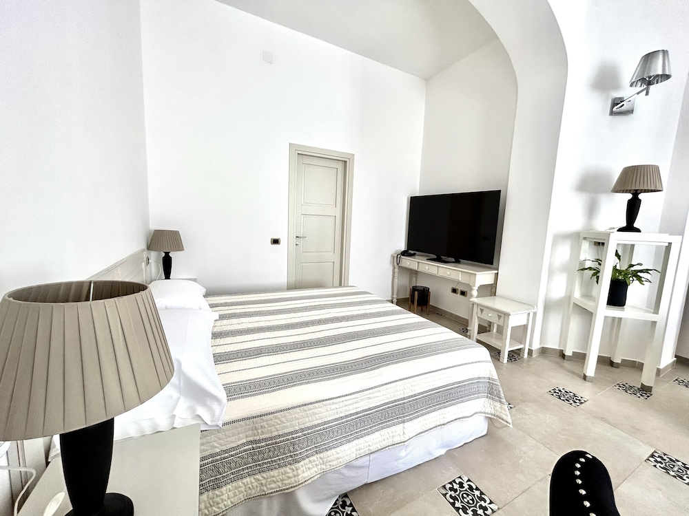 Villa Cavalieri Country Hotel 28/77