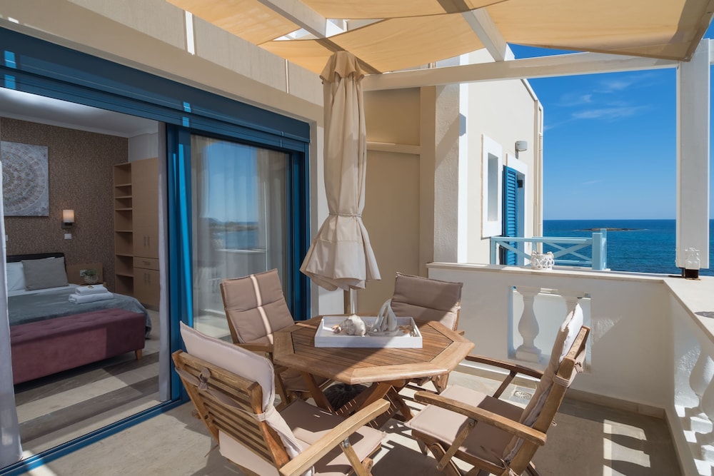 Pyrgos Beach Apartments 29/50