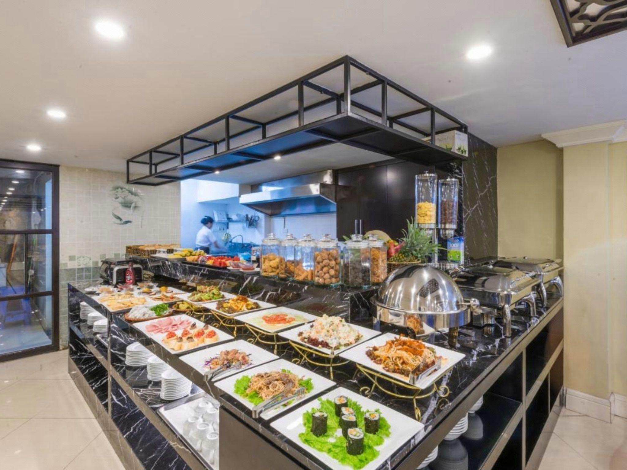 Rising Dragon Grand Hotel 22/41