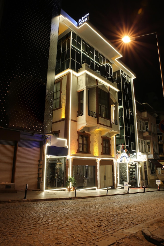 Alpinn Hotel 2/72