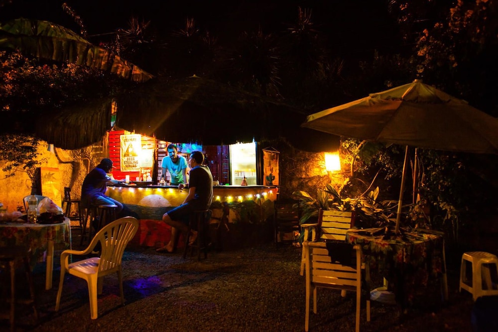 Solar Hostel Buzios 33/38