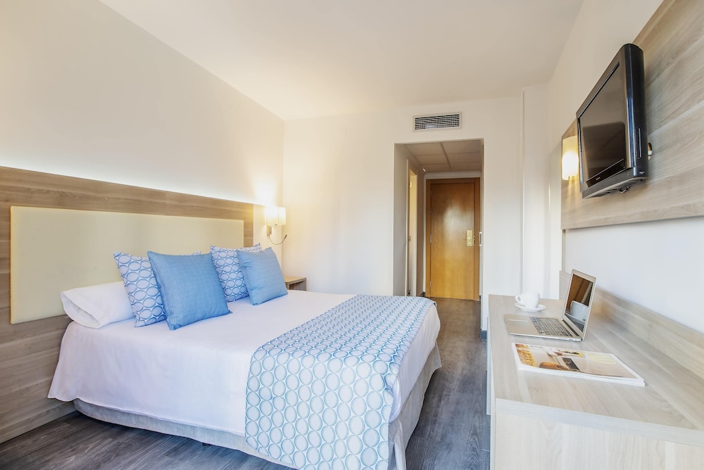 ROOM, SINGLE, DOUBLE BED, BALCONY