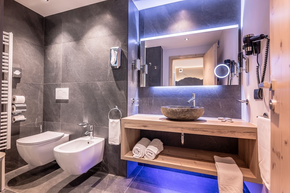 Hotel Val Di Sole 43/45