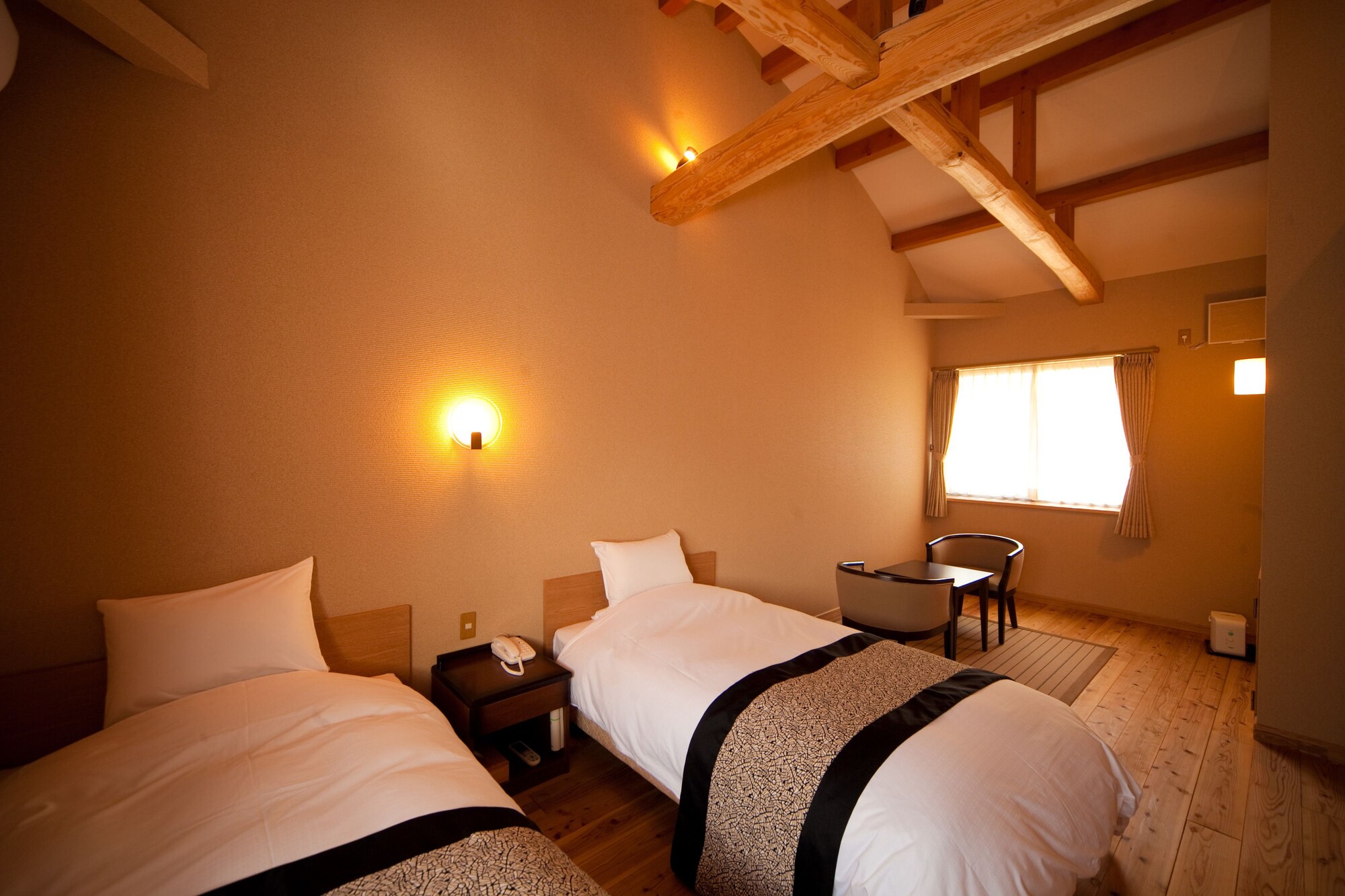 FAMILY, TWIN BEDS, OUTDOOR BATH, TATAMI, MAIN BUILDING