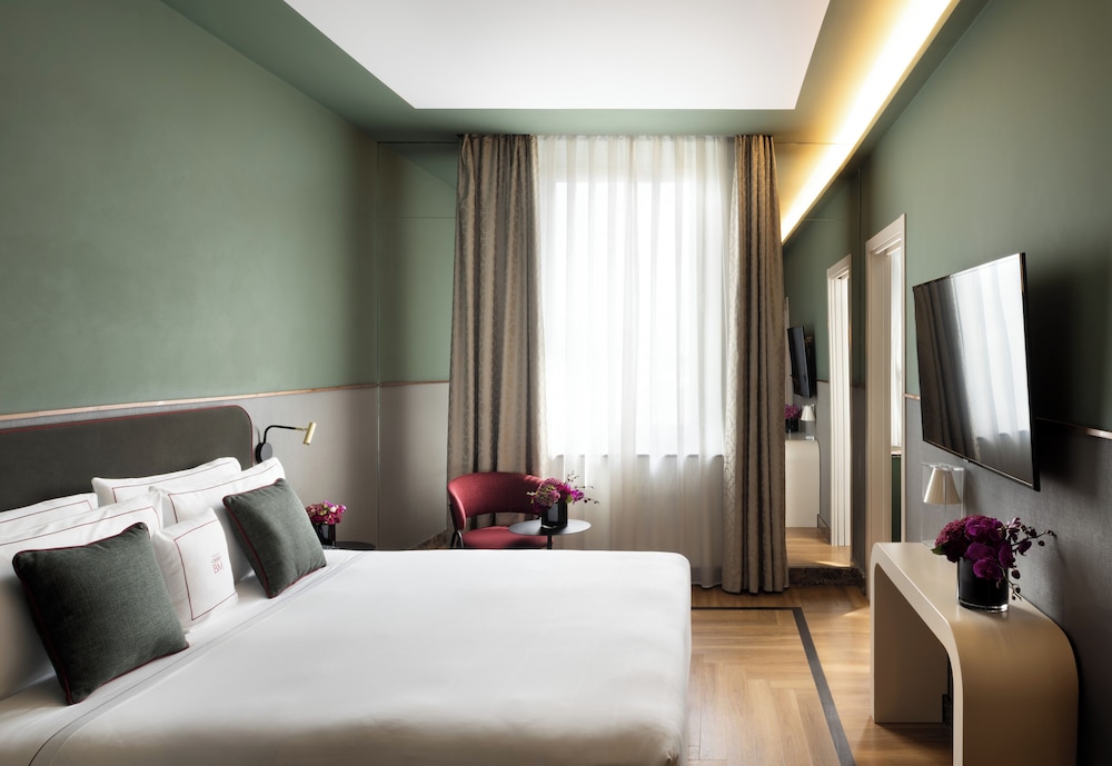 Junior Suite, Multiple Beds