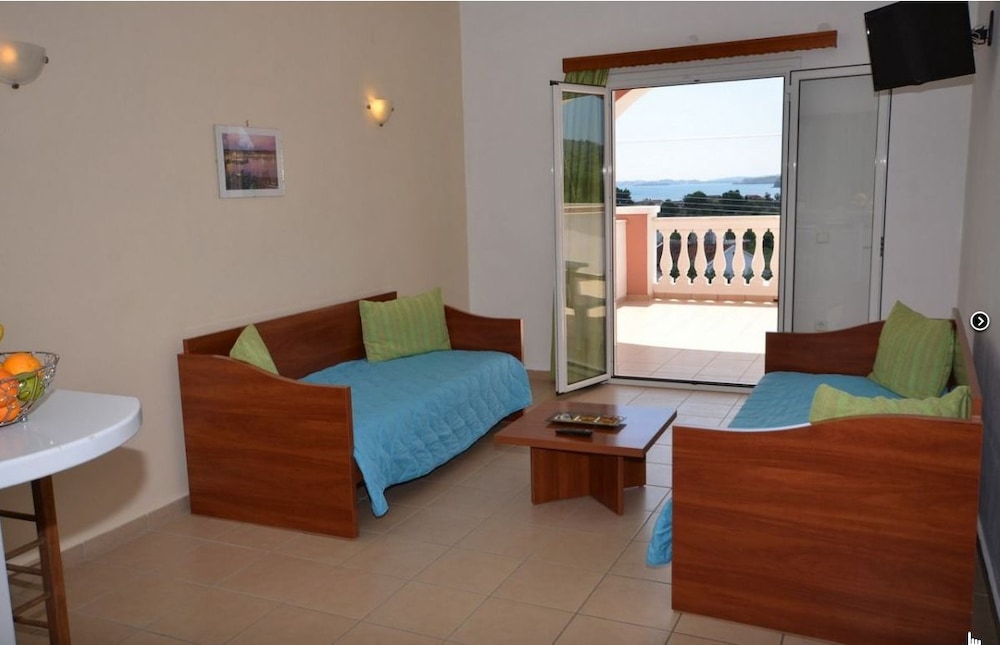Paradiso Apartments 23/45
