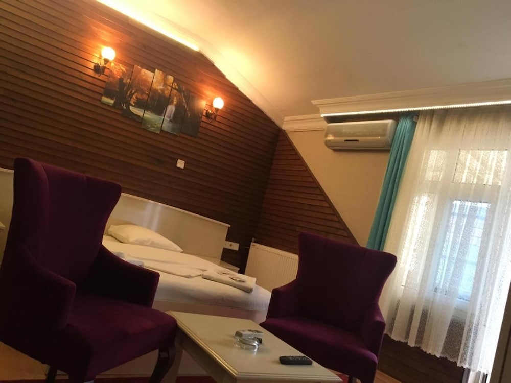 Bordo Hotel 26/38