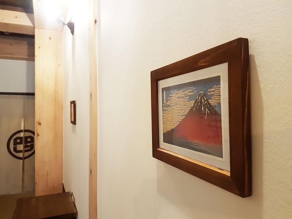 Poly Hostel 2 Namba 23/38