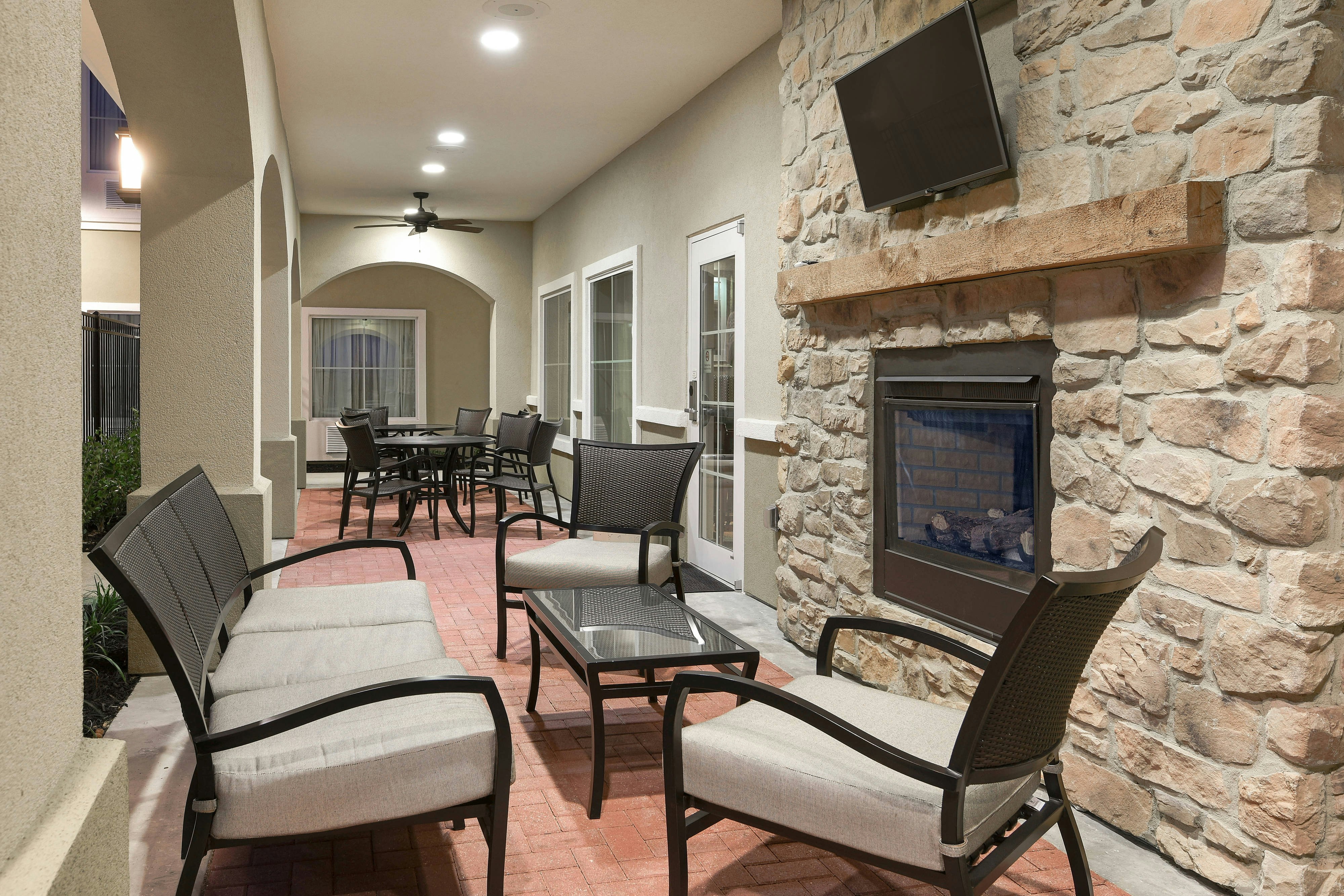 TownePlace Suites Seguin 10/11