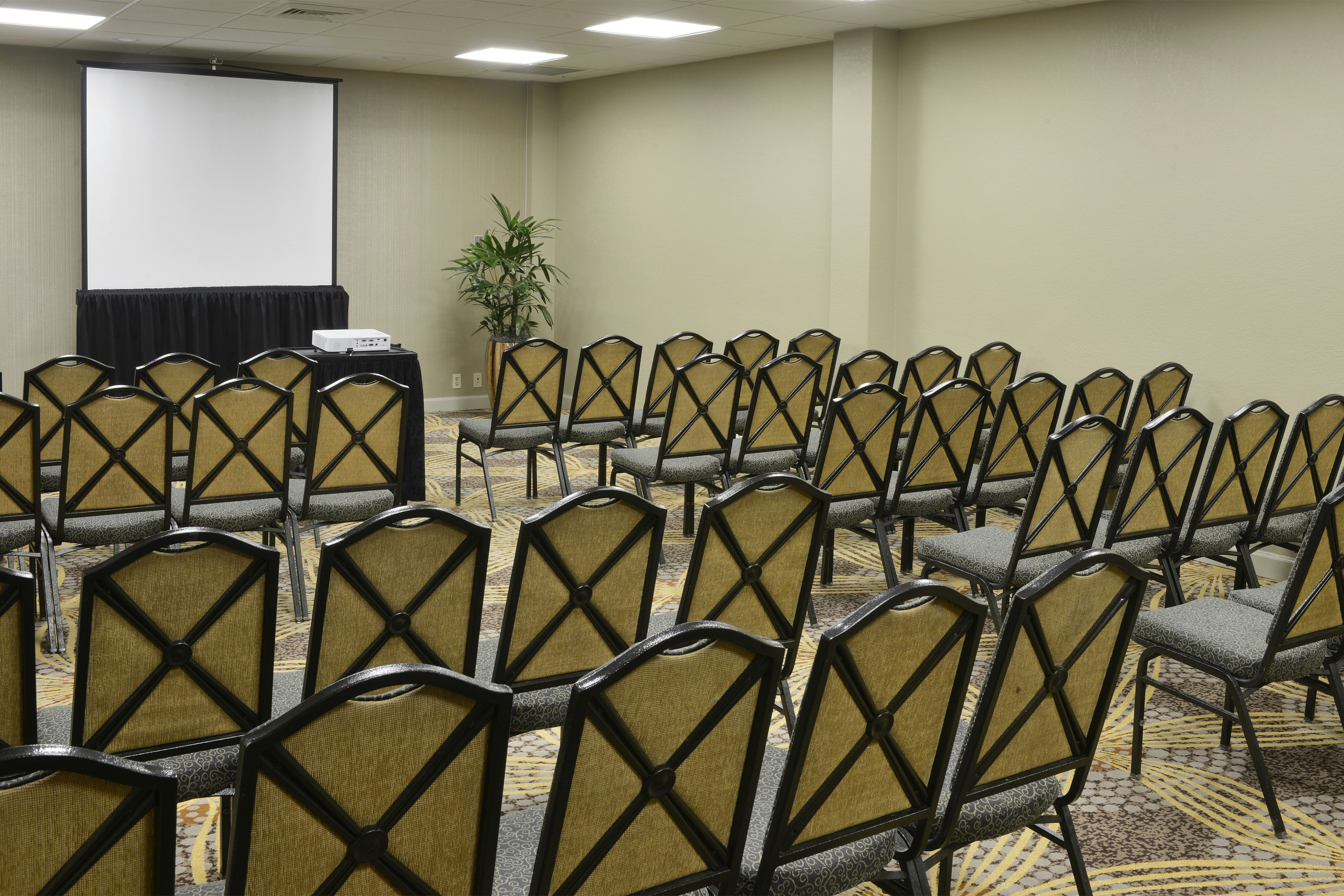 Doubletree By Hilton Hotel Lafayette 20/26