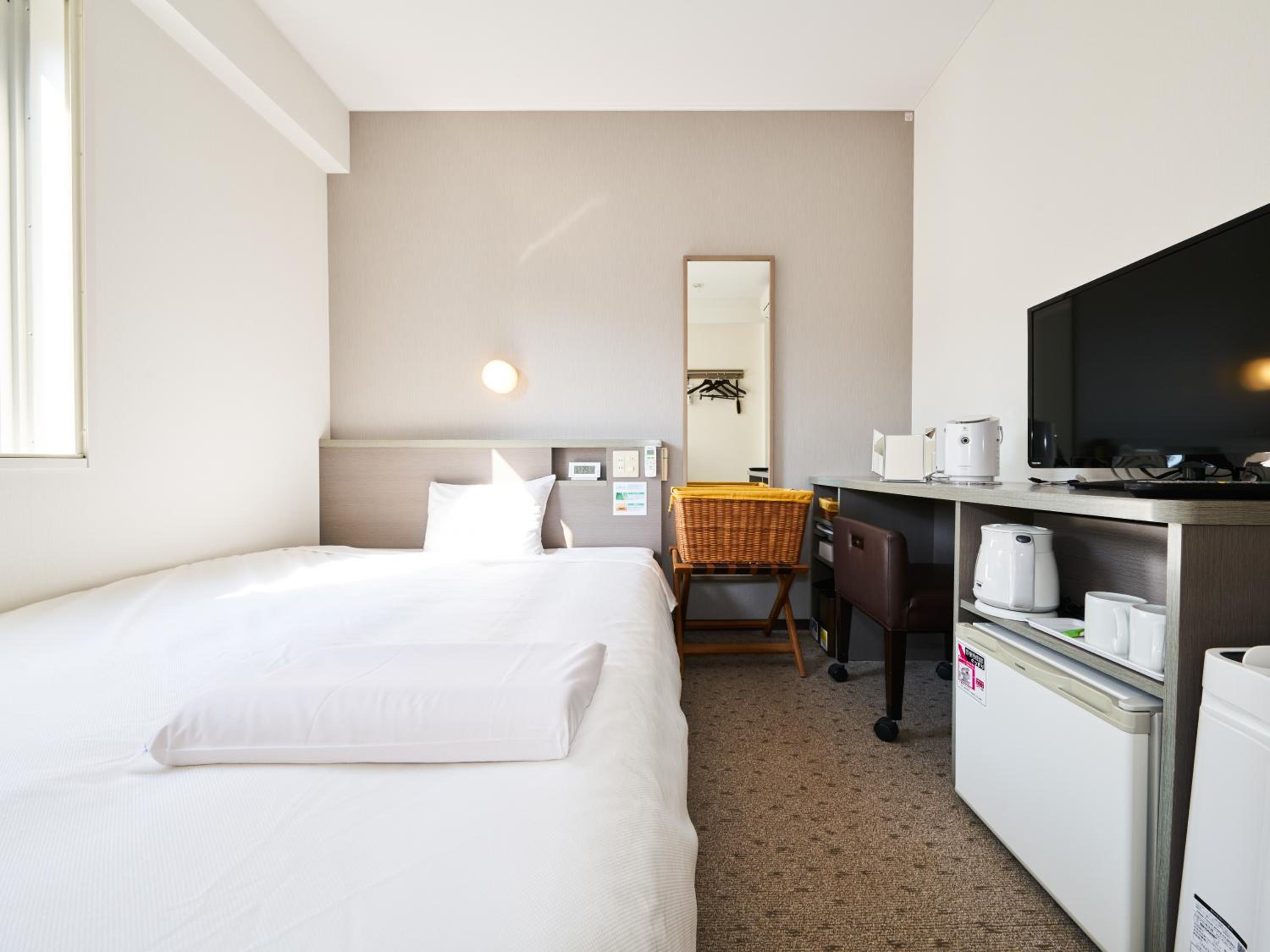 Room, Double Bed