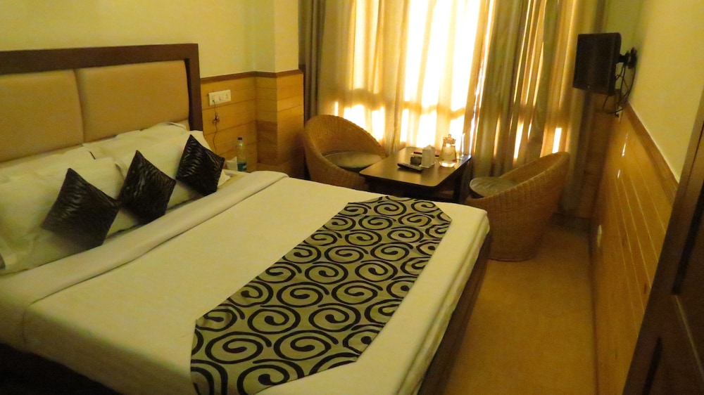Hotel Kapil 9/66