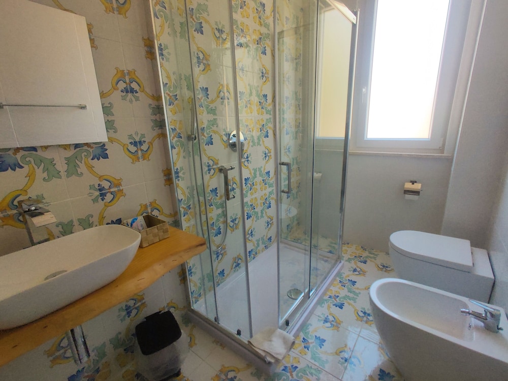 Hotel Artemide Mare 35/40