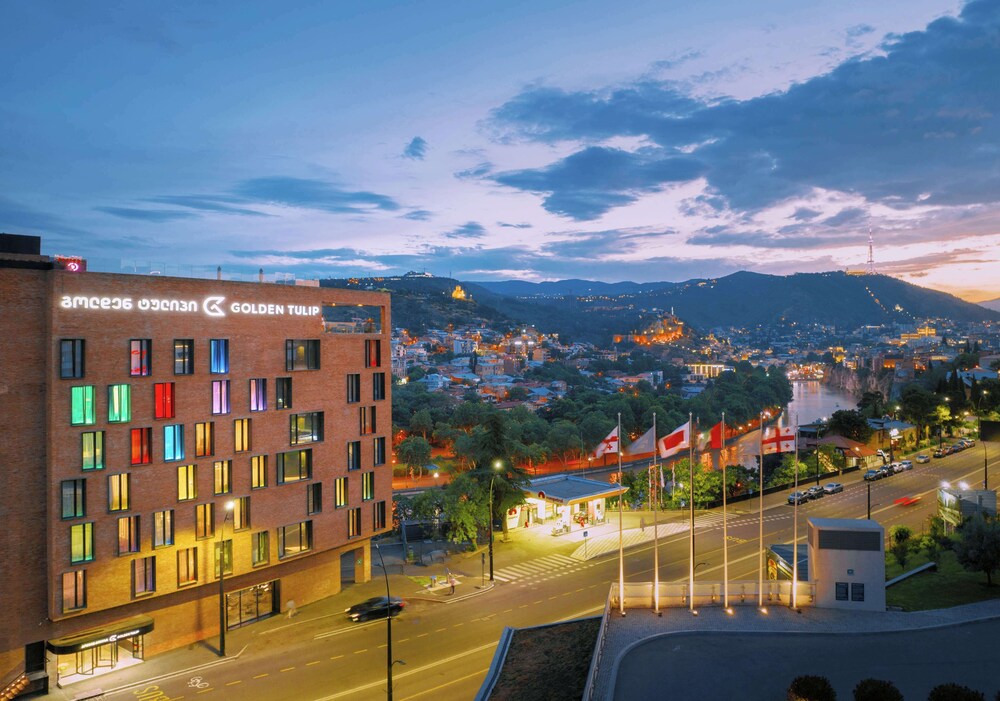 Golden Tulip Design Tbilisi in TBILISI