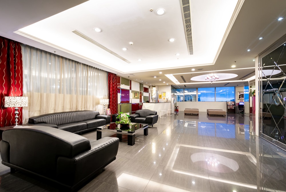 Yoyo Hotel 2/24