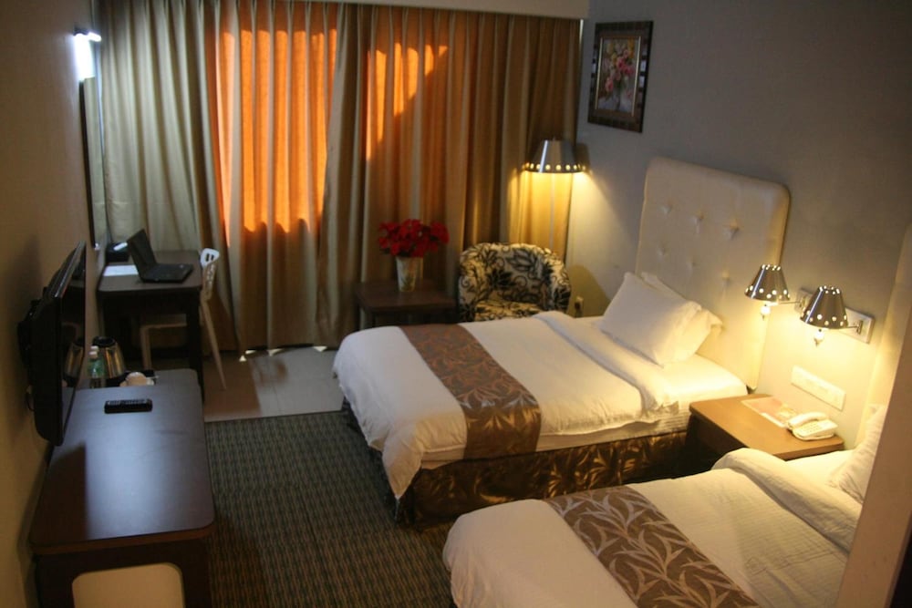 Ritz Garden Hotel Manjung 21/62