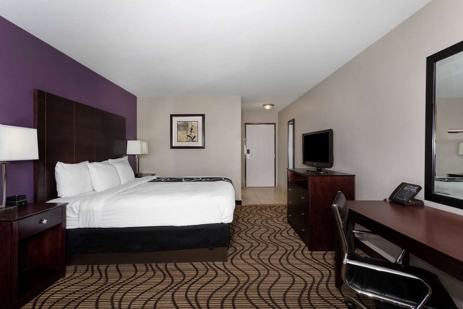 Baymont by Wyndham Henderson-Northeast Denver 14/58