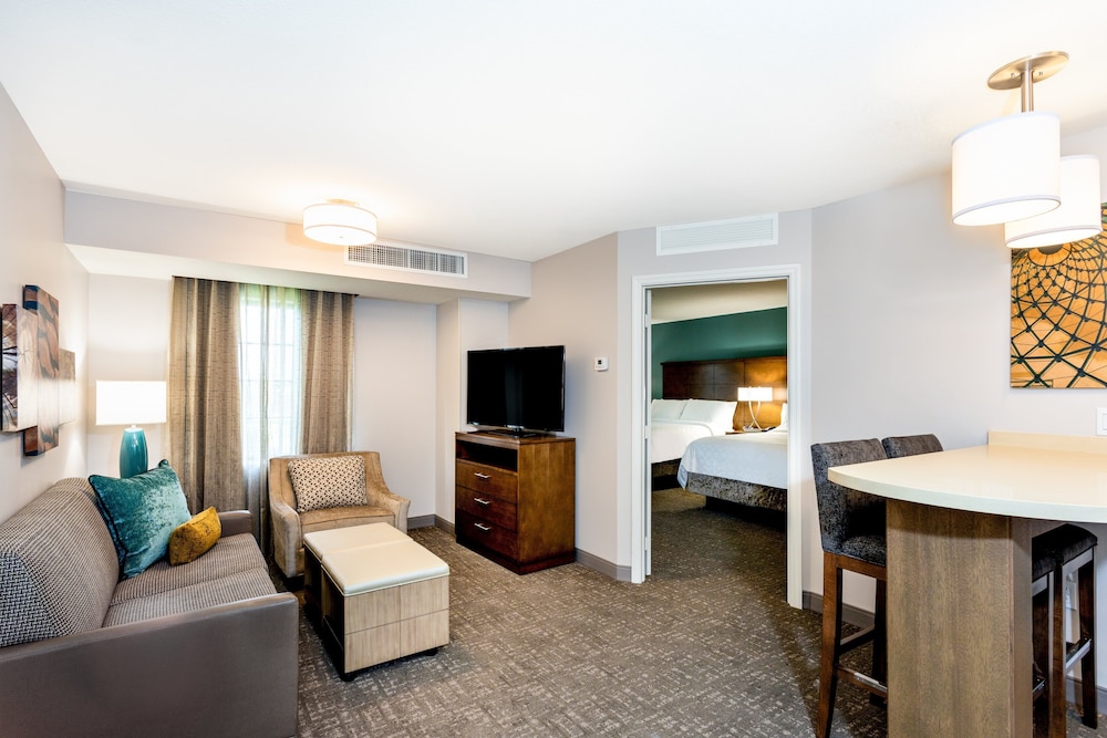 Staybridge Suites Fort Lauderdale Airport - West 29/53