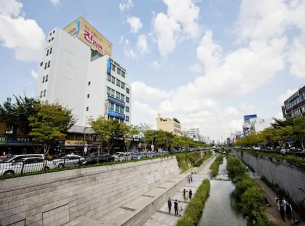 Central Tourist Hotel 6/41