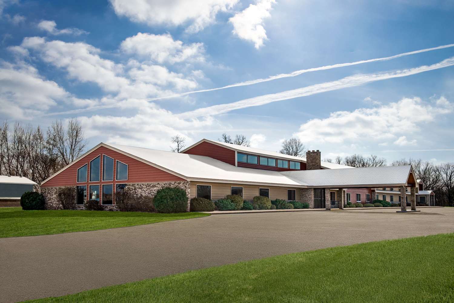 AmericInn by Wyndham Detroit Lakes 3/40