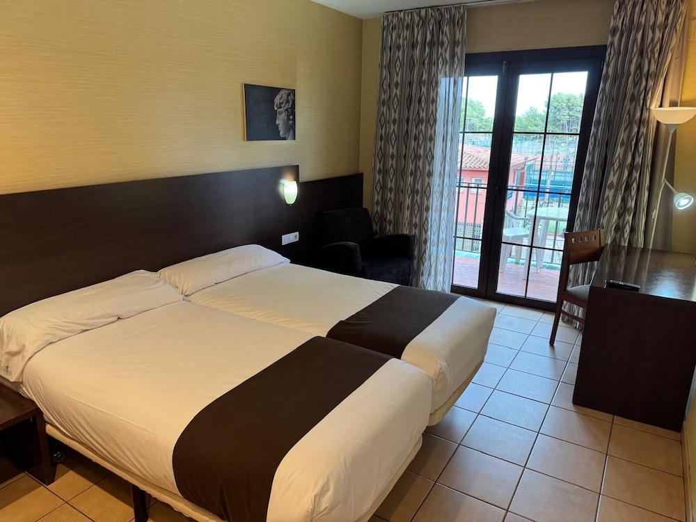 Canal Olimpic Hotel 26/64