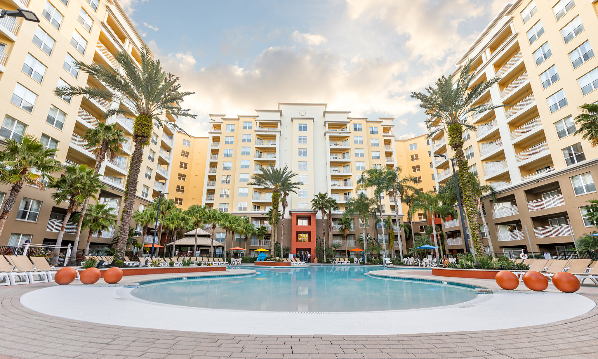 Vacation Village At Parkway 39/48