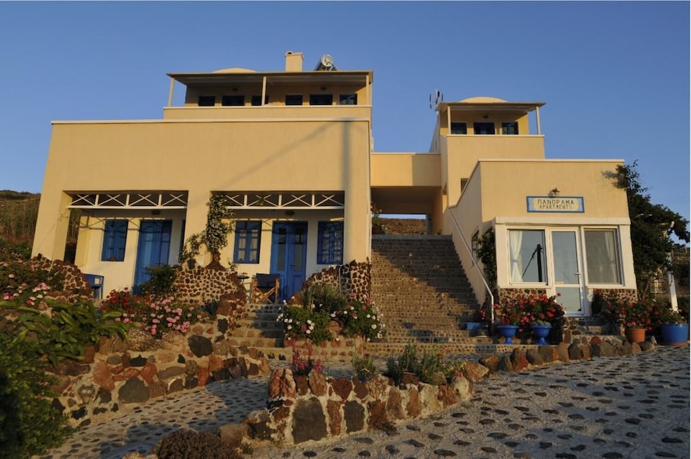 Panorama Apartments 4/50