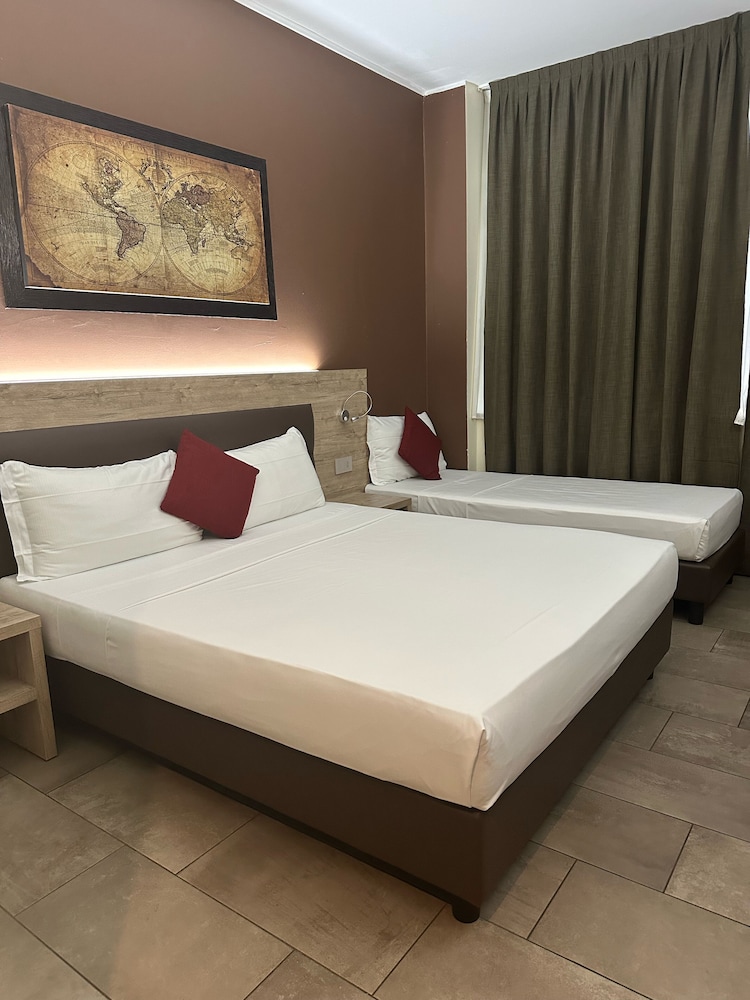 STANDARD, TRIPLE, MULTIPLE BEDS