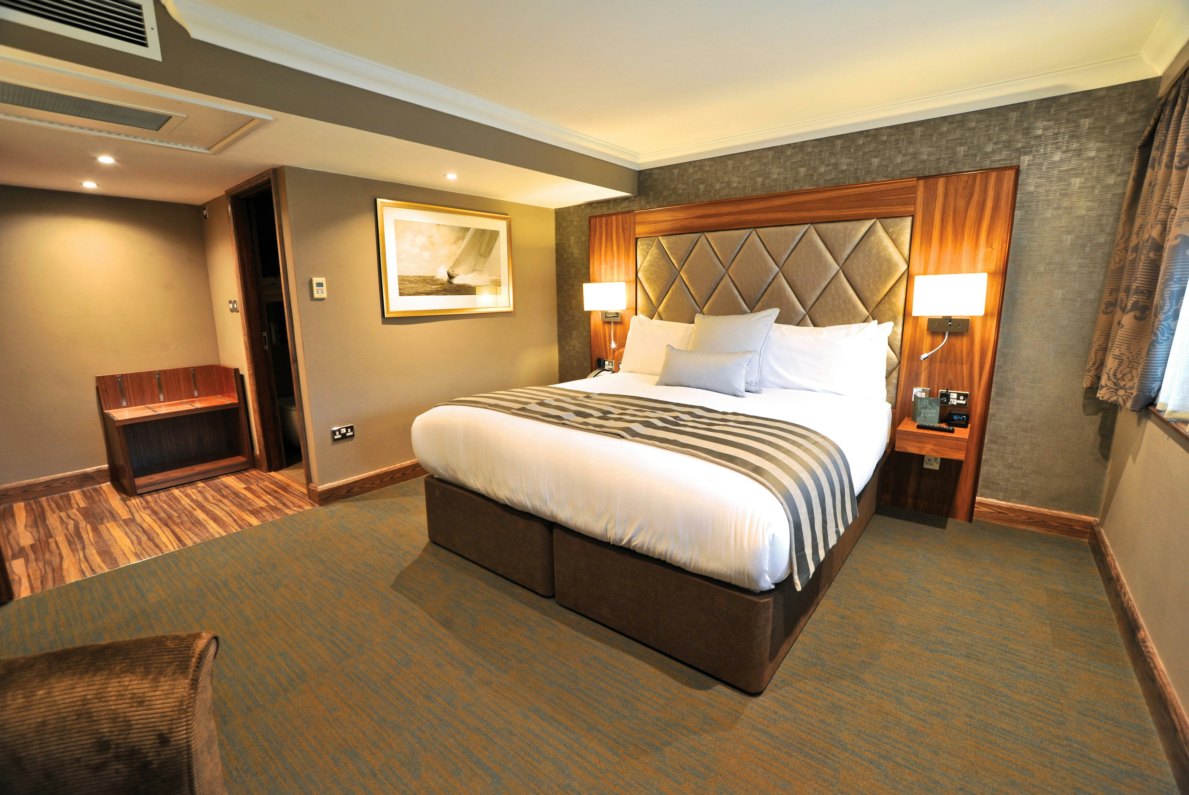 Frensham Pond Country House Hotel Spa 24/54